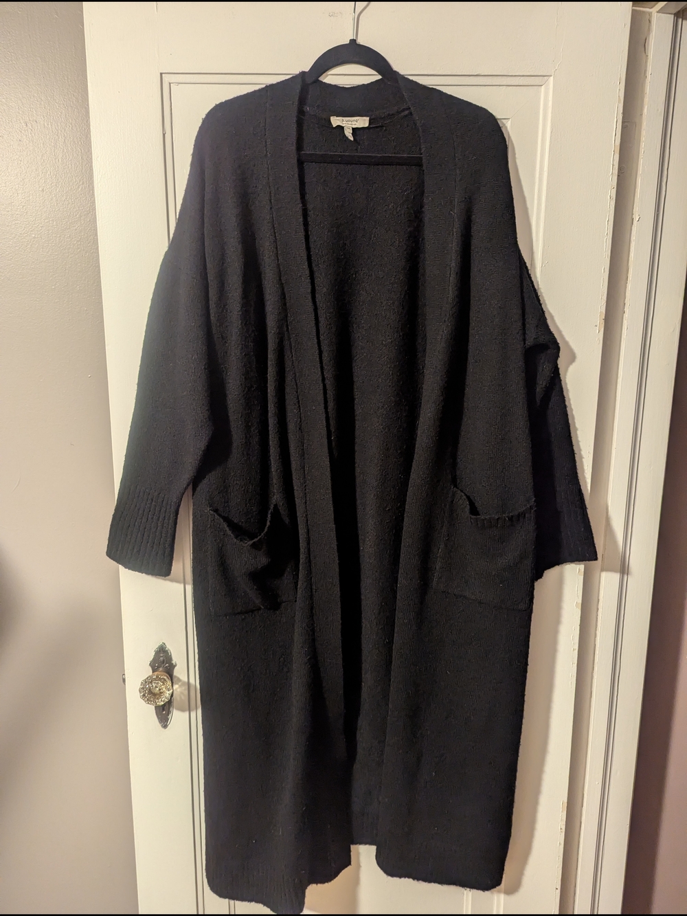 Black Open-Front Longline Cardigan with Pockets